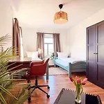 Cityvibes Apartment